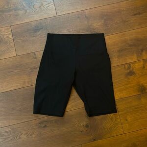 Like new Lululemon Wunder Under Shorts - 10.5” inseam, size 8